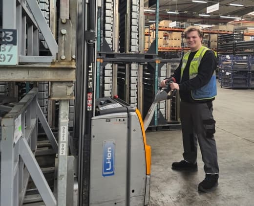 Logistik hautnah: Mein spannender Tag in der Kommissionierung