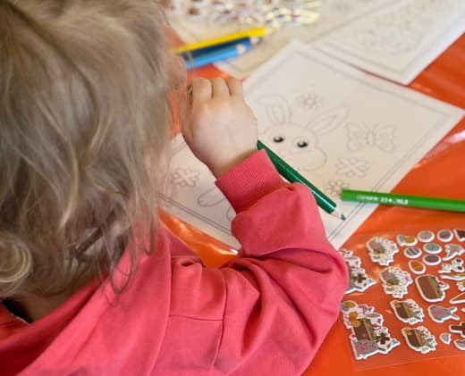 Vorzeitige Osterfreude beim Eltern-Kind-Event